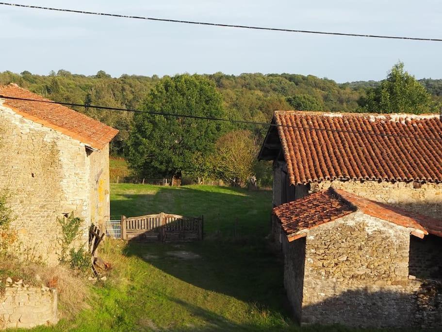 Two Hoots - Farmhouse With Summer Pool. Châteauponsac 外观 照片
